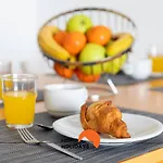 #189 Sea View Pool & Balcony