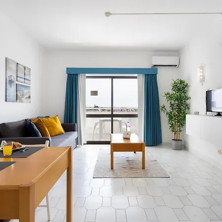 #189 Sea View Pool & Balcony Albufeira